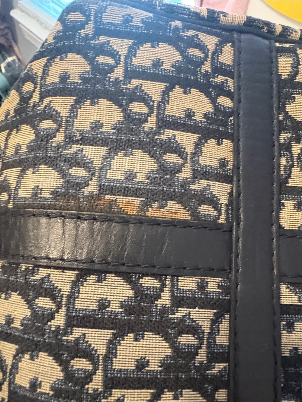 Authentic Dior Brown and Black Oblique Canvas Duffel Bag and belt - Picture 4 of 12